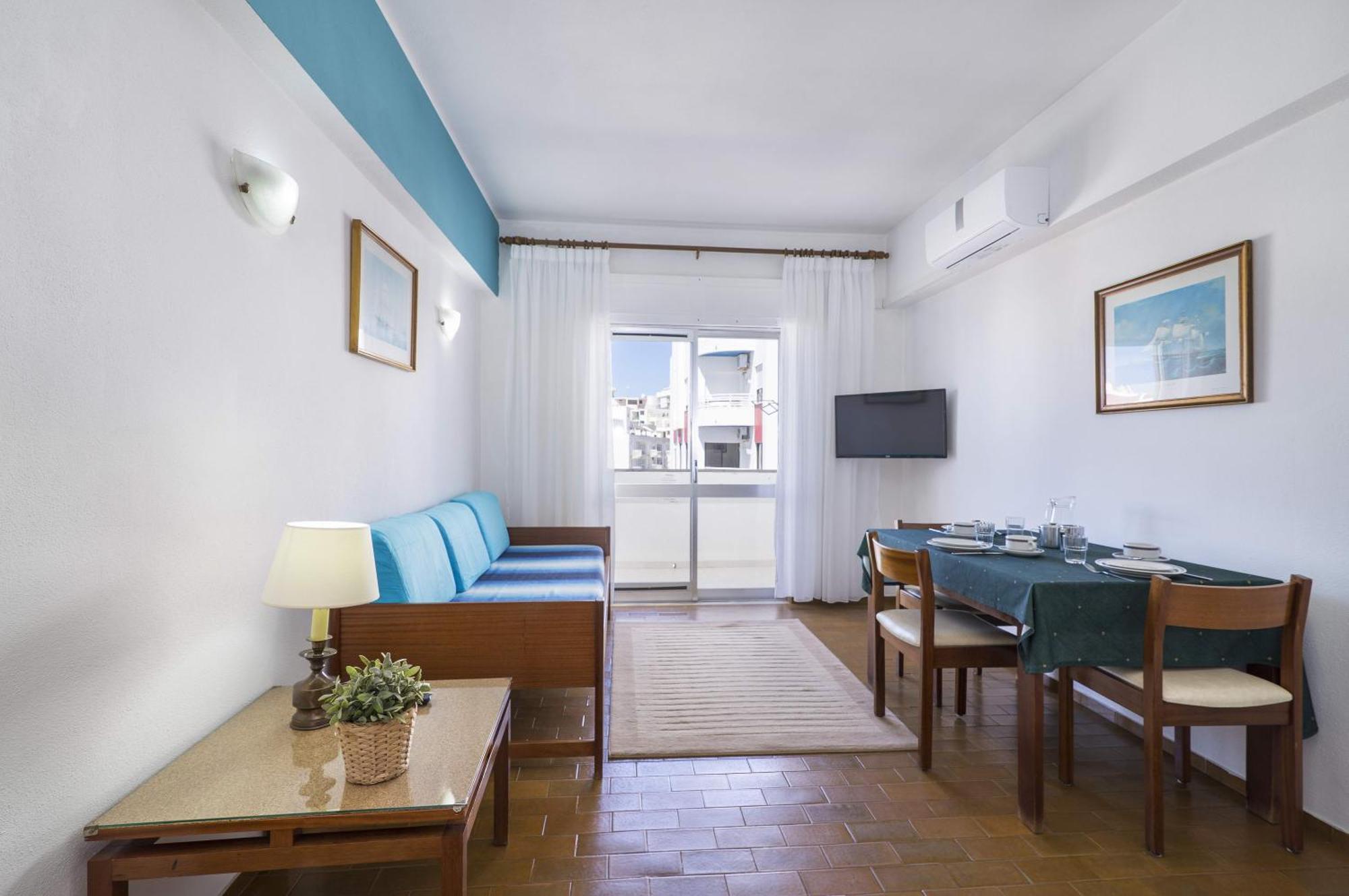 Rosamar Apartamento *